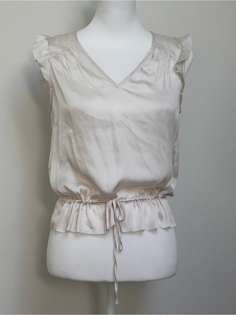 BANANA REPUBLIC Silky Ivory Ruffle Tie-Waist Sleeveless Blouse